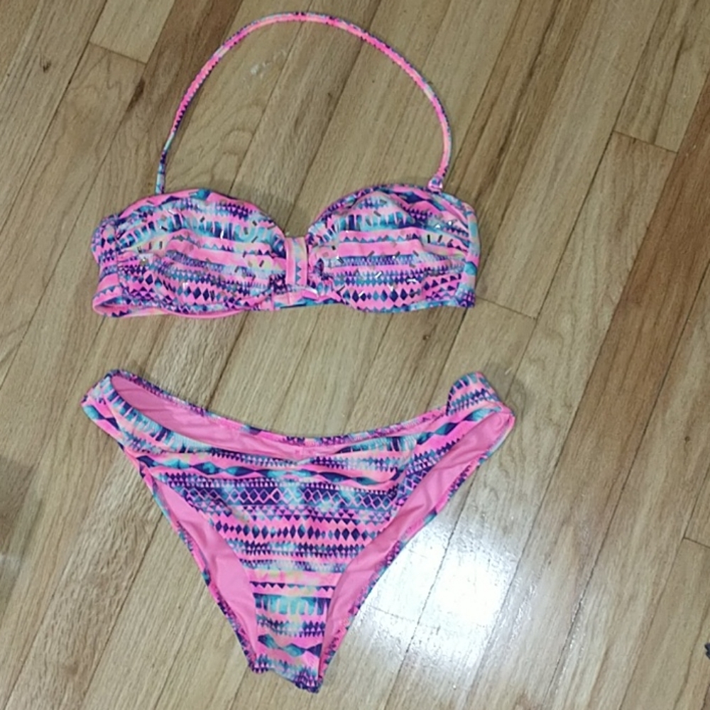 Victoria secret pink tribal printed bikini - Picture 6 of 11